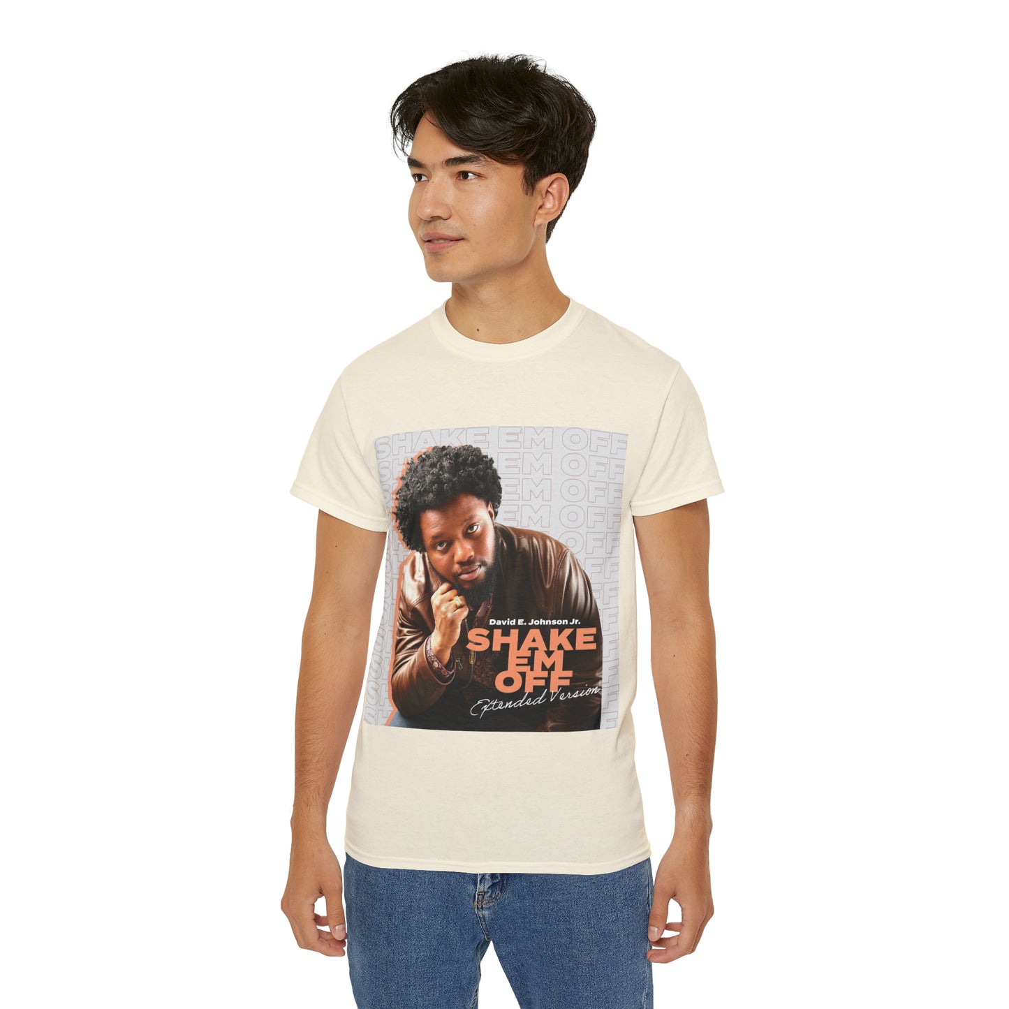 "Shake Em Off [Extended]" Solo Graphic T-Shirt
